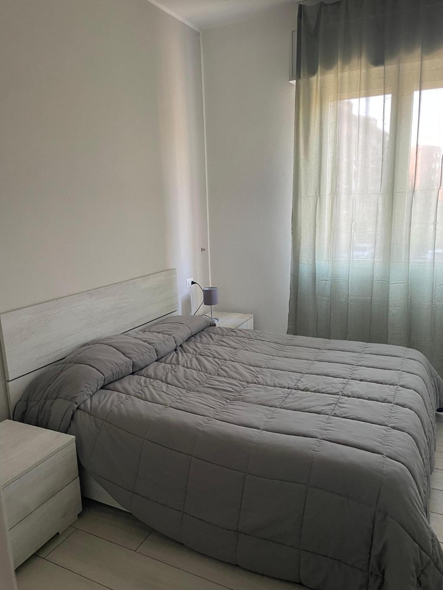 Shining House In Milan Apartment — Photos 2